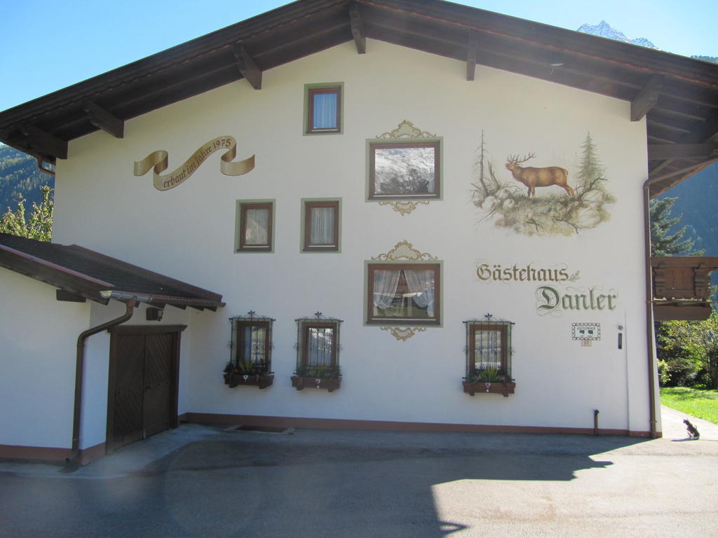 Gaestehaus Danler Neustift im Stubaital Exterior photo